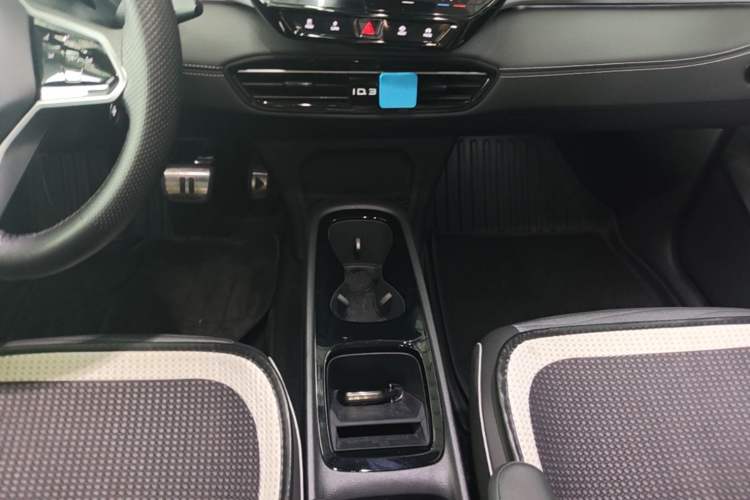 Used Volkswagen ID.3 2024 Pure & Smart Edition Gear Lever