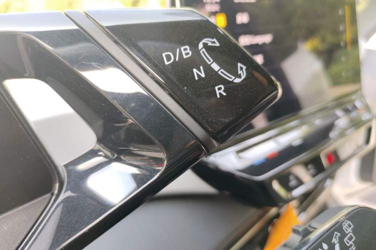 Used Volkswagen ID.3 2024 Pure & Smart Edition Gear Lever