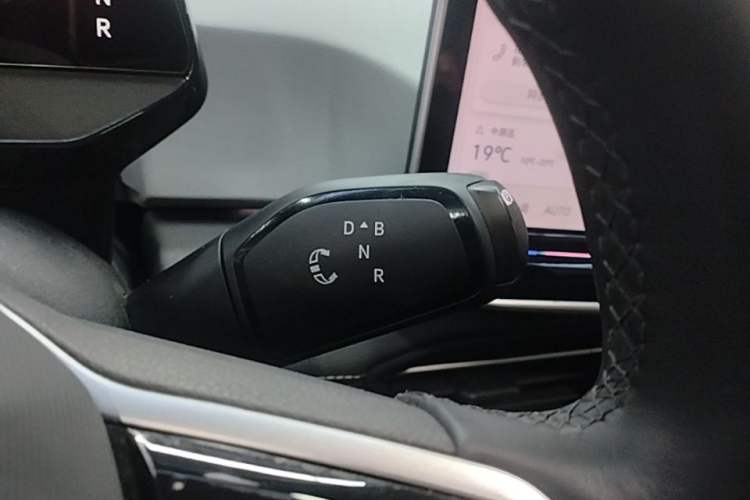 Used Volkswagen ID.3 2024 Outstanding Edition Gear Lever