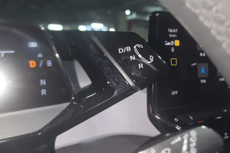 Used Volkswagen ID.3 2024 Outstanding Edition Gear Lever