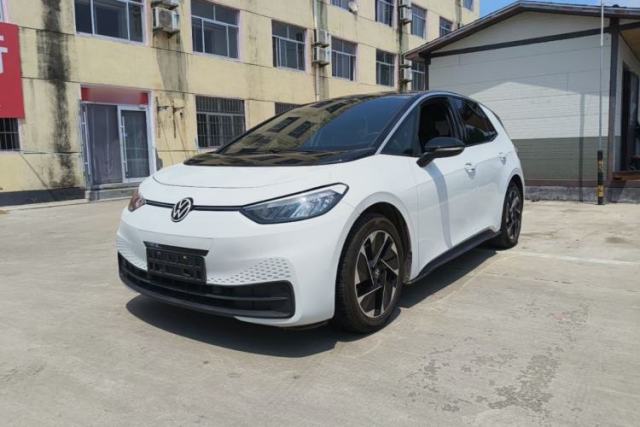 Ojetý Volkswagen ID.3 2024 Pure & Smart Edition