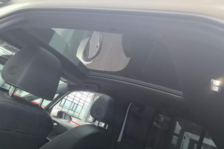 Used Volkswagen ID.3 2024 Outstanding Edition Headliner