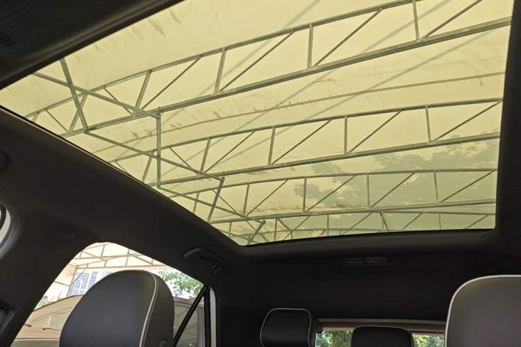 Used Volkswagen ID.3 2024 Outstanding Edition Headliner