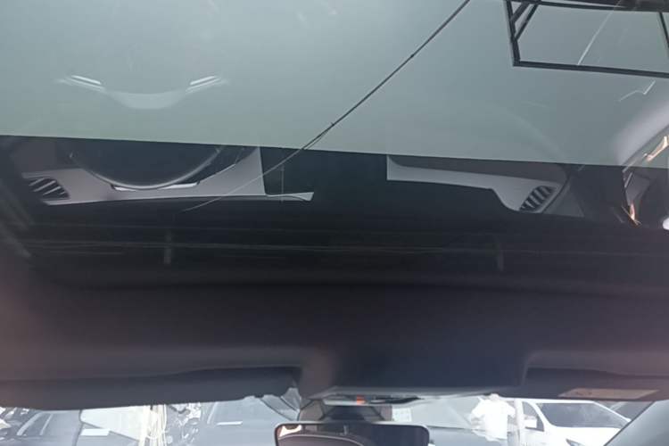 Used Volkswagen ID.3 2024 Outstanding Edition Headliner