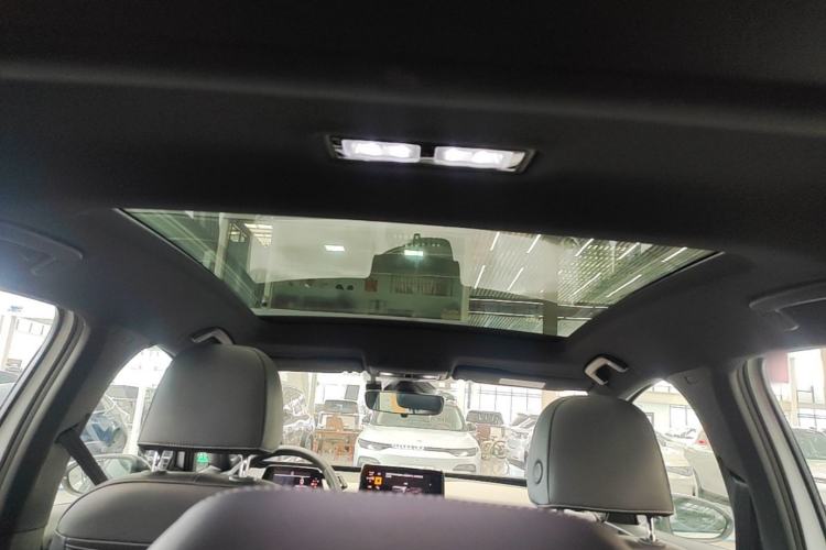 Used Volkswagen ID.3 2024 Outstanding Edition Headliner