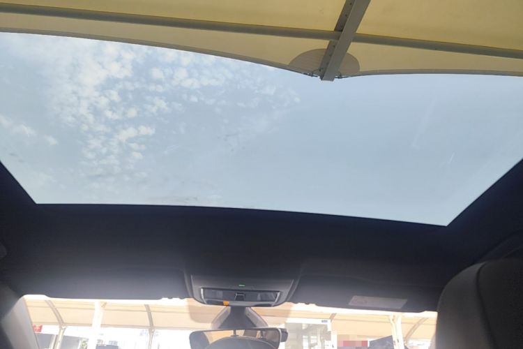 Used Volkswagen ID.3 2024 Outstanding Edition Headliner