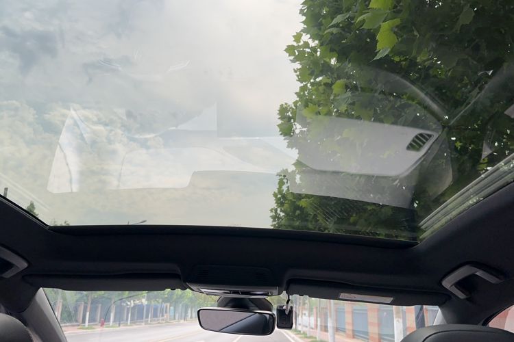 Used Volkswagen ID.3 2024 Outstanding Edition Headliner