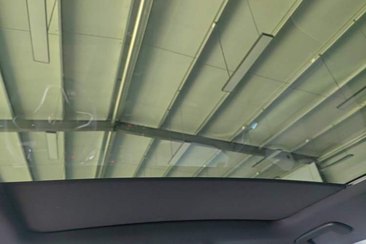 Used Volkswagen ID.3 2024 Outstanding Edition Headliner