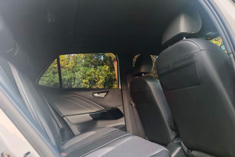 Used Volkswagen ID.3 2024 Outstanding Edition Headliner