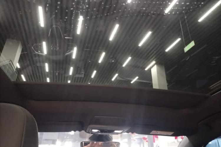 Used Volkswagen ID.3 2024 Outstanding Edition Headliner