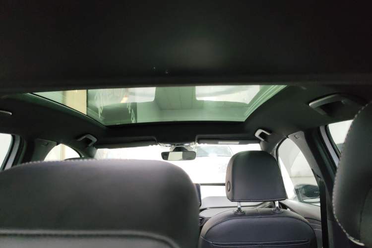 Used Volkswagen ID.3 2024 Outstanding Edition Headliner