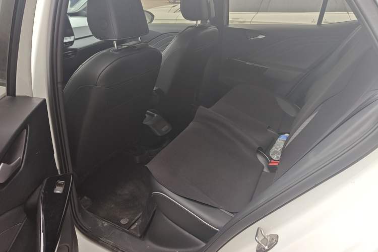 Used Volkswagen ID.3 2024 Outstanding Edition Interior 1