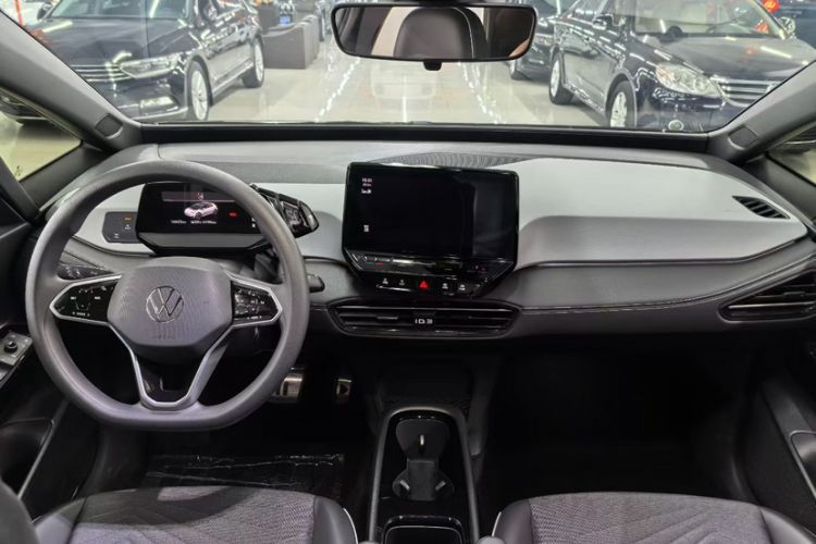 Used Volkswagen ID.3 2024 Pure & Smart Edition Interior 1