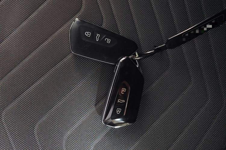 Used Volkswagen ID.3 2024 Outstanding Edition Interior 1