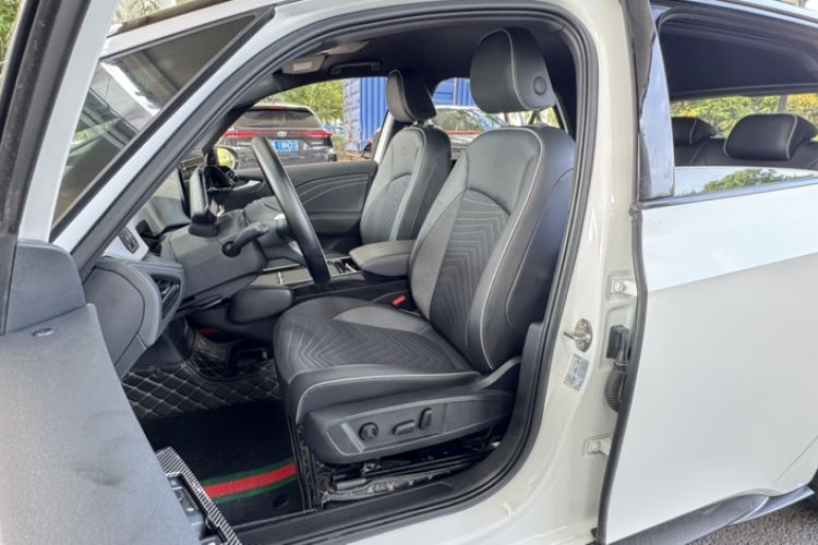Used Volkswagen ID.3 2024 Pure & Smart Edition Interior 1