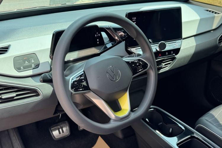 Used Volkswagen ID.3 2024 Pure & Smart Edition Interior 1