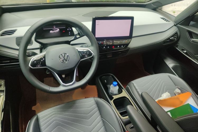 Used Volkswagen ID.3 2024 Outstanding Edition Interior 2