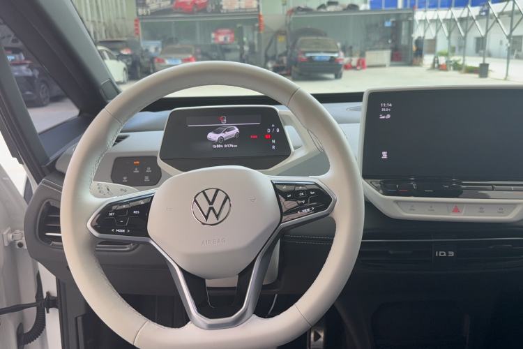 Used Volkswagen ID.3 2024 Outstanding Edition Interior 3