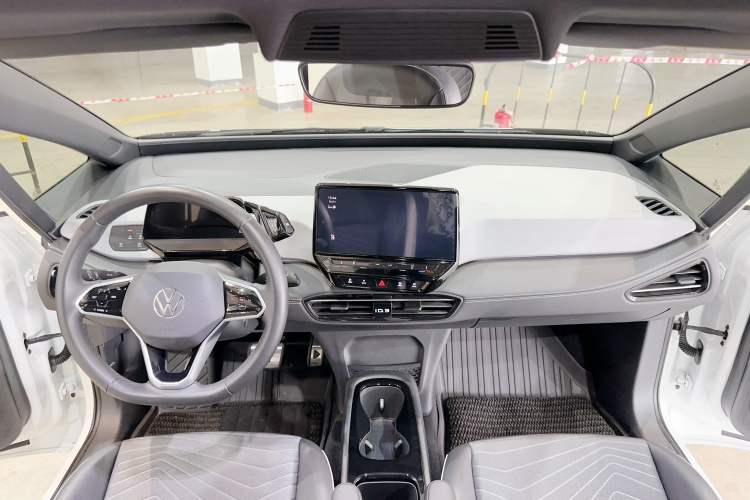Used Volkswagen ID.3 2024 Outstanding Edition Interior 3