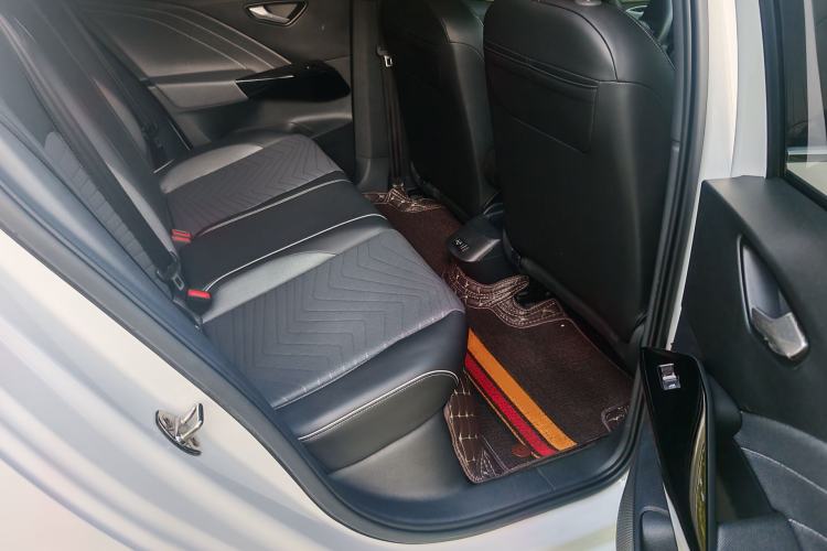 Used Volkswagen ID.3 2024 Outstanding Edition Interior 3