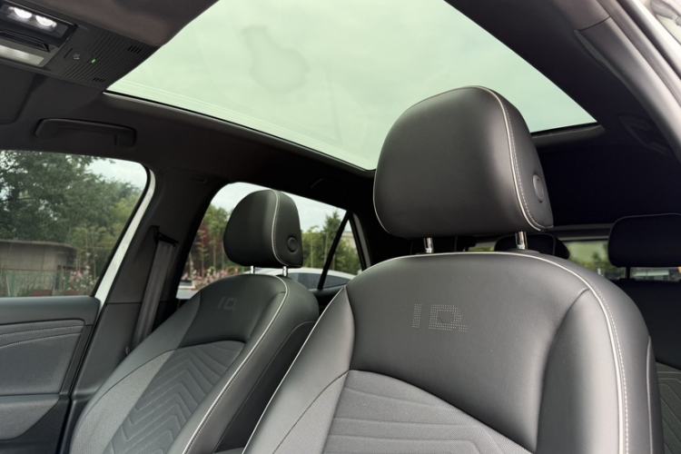 Used Volkswagen ID.3 2024 Outstanding Edition Interior 3
