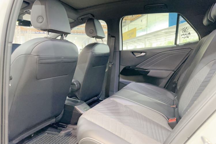 Used Volkswagen ID.3 2024 Outstanding Edition Interior 4
