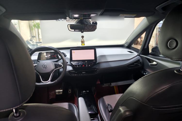 Used Volkswagen ID.3 2024 Pure & Smart Edition Interior 4