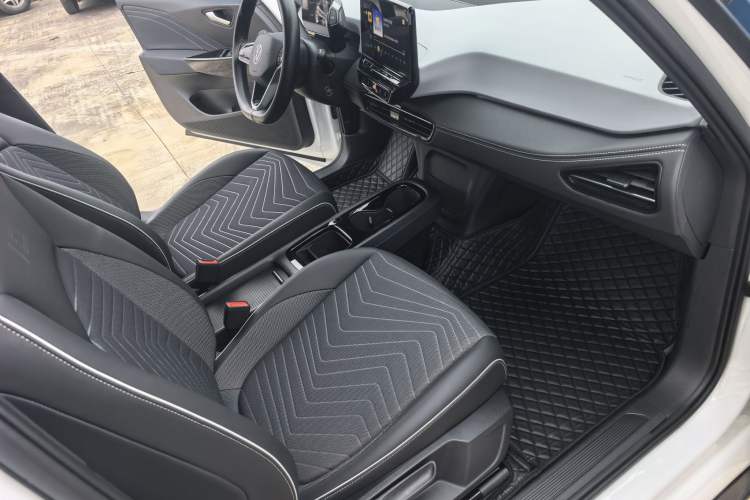 Used Volkswagen ID.3 2024 Pure & Smart Edition Interior 4