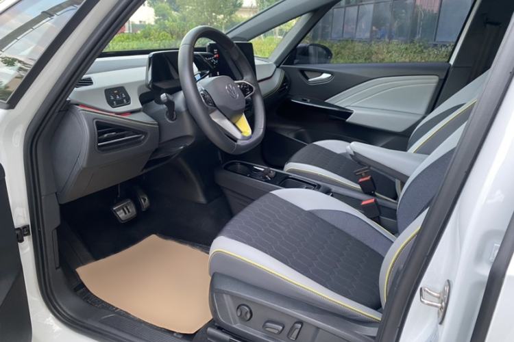Used Volkswagen ID.3 2024 Intelligent Edition Interior 4