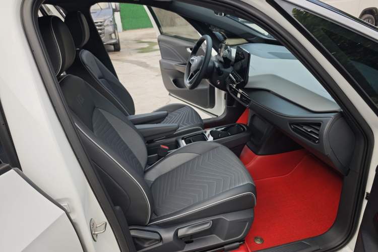 Used Volkswagen ID.3 2024 Pure & Smart Edition Interior 5