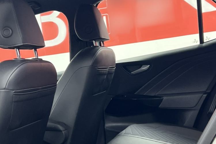 Used Volkswagen ID.3 2024 Outstanding Edition Interior 5