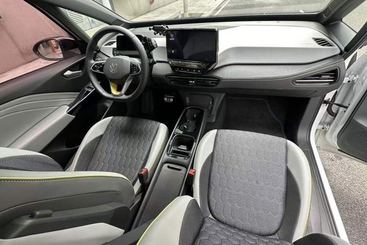 Used Volkswagen ID.3 2024 Intelligent Edition Interior 6