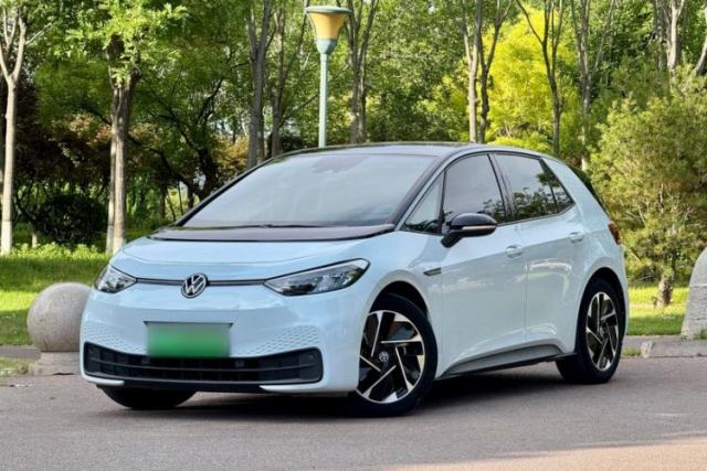 Ojetý Volkswagen ID.3 2024 Pure & Smart Edition