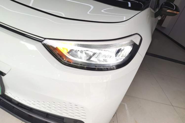 Used Volkswagen ID.3 2024 Outstanding Edition Left Front Headlight