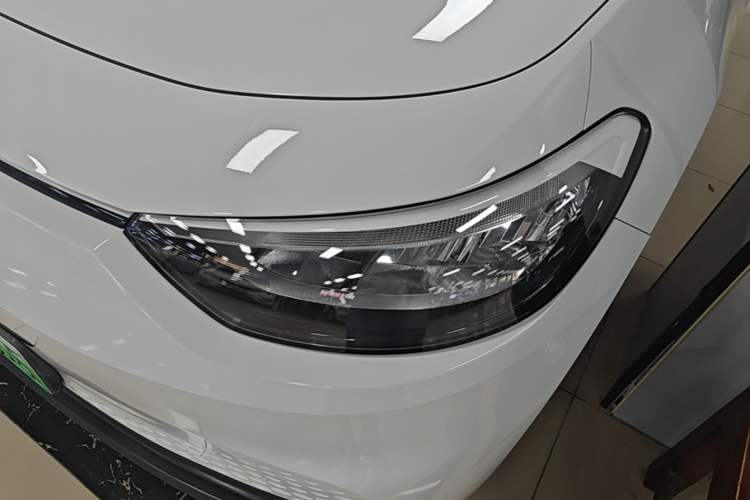 Used Volkswagen ID.3 2024 Pure & Smart Edition Left Front Headlight