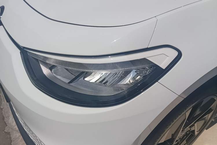 Used Volkswagen ID.3 2024 Outstanding Edition Left Front Headlight