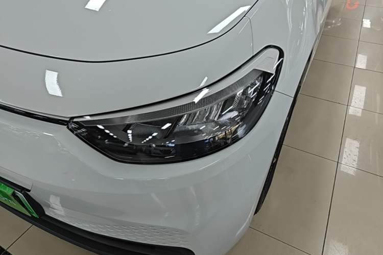 Used Volkswagen ID.3 2024 Outstanding Edition Left Front Headlight