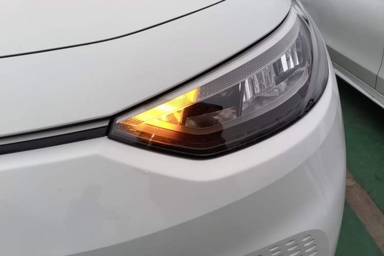 Used Volkswagen ID.3 2024 Outstanding Edition Left Front Headlight