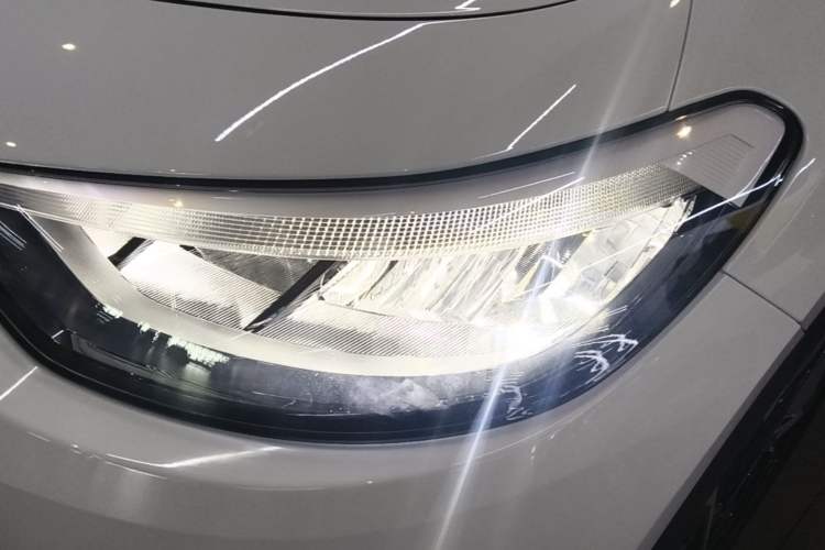 Used Volkswagen ID.3 2024 Outstanding Edition Left Front Headlight