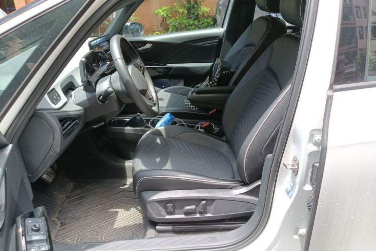 Used Volkswagen ID.3 2024 Outstanding Edition Left Front Seat