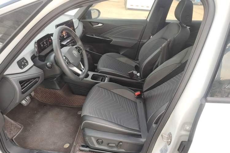 Used Volkswagen ID.3 2024 Outstanding Edition Left Front Seat