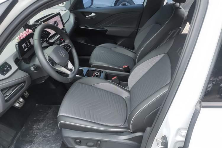 Used Volkswagen ID.3 2024 Outstanding Edition Left Front Seat
