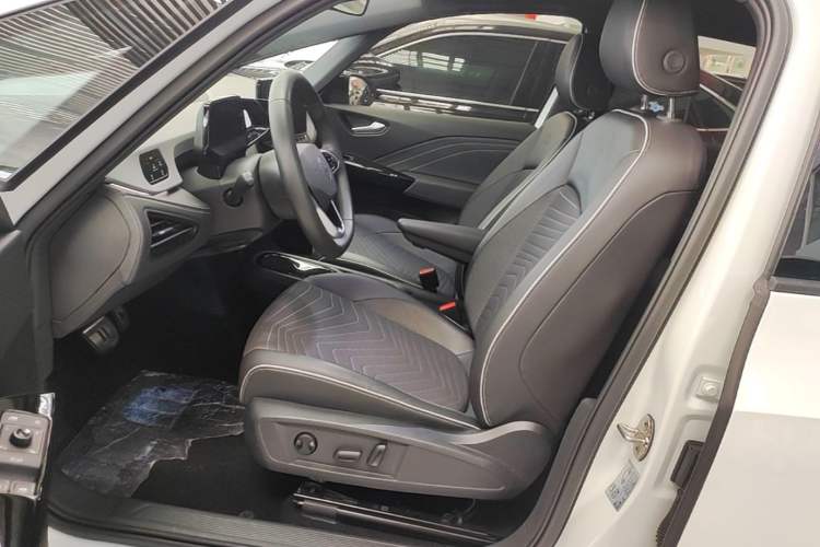 Used Volkswagen ID.3 2024 Outstanding Edition Left Front Seat
