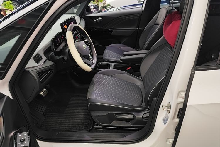 Used Volkswagen ID.3 2024 Pure & Smart Edition Left Front Seat