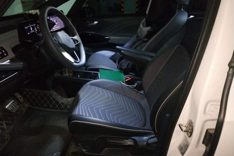 Used Volkswagen ID.3 2024 Pure & Smart Edition Left Front Seat