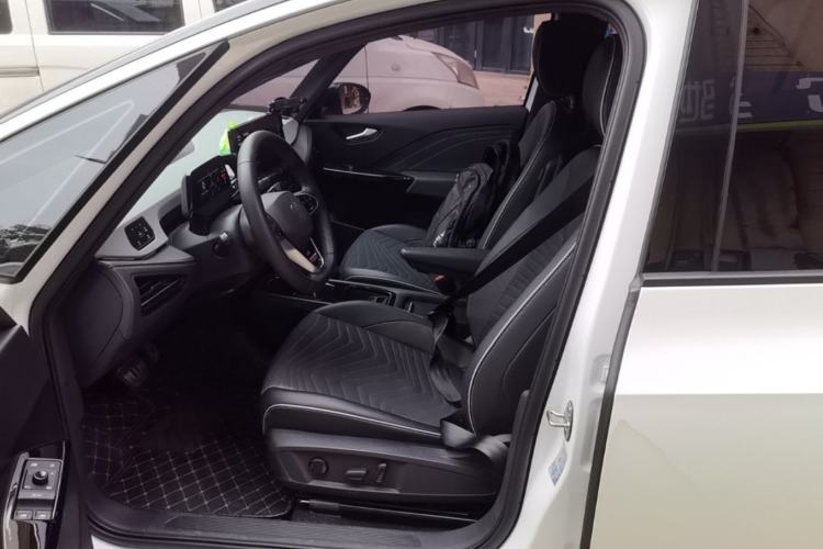 Used Volkswagen ID.3 2024 Outstanding Edition Left Front Seat