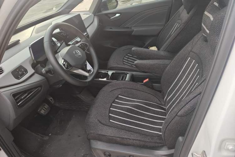 Used Volkswagen ID.3 2024 Outstanding Edition Left Front Seat