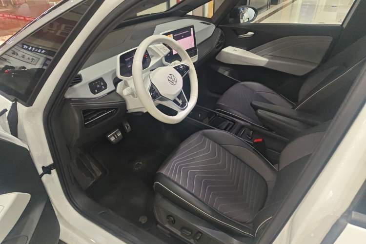 Used Volkswagen ID.3 2024 Outstanding Edition Left Front Seat