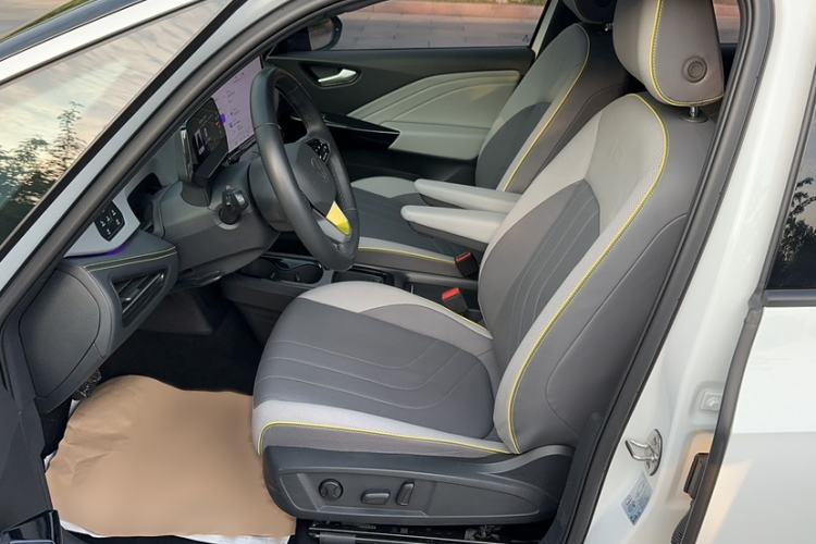 Used Volkswagen ID.3 2024 Intelligent Edition Left Front Seat