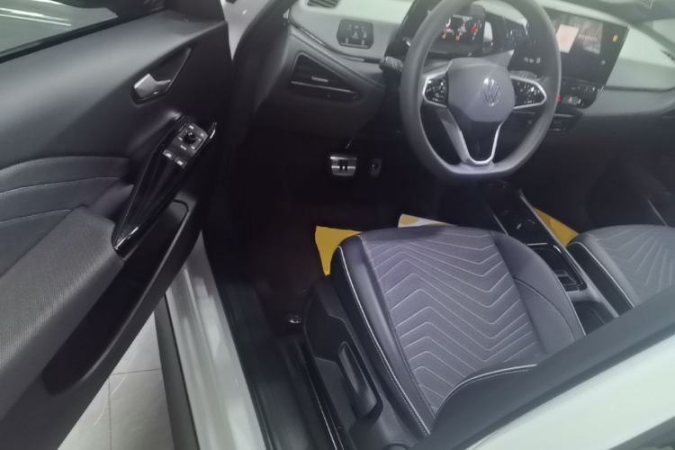 Used Volkswagen ID.3 2024 Pure & Smart Edition Left Front Seat